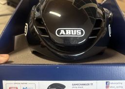 Neuer ABUS Gamecharger TT Helm | Zubehör / Teile | Velohelme | velomarkt.ch
