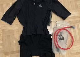 Rule28 Gravel Suit mit Trinkblase, schwarz, medium | Accessoires / pièces | Vêtements | velomarkt.ch