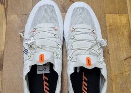 DMT Rennveloschuhe Pogi's white Grösse 41.5 | Accessoires / pièces | Chaussures de vélo | velomarkt.ch