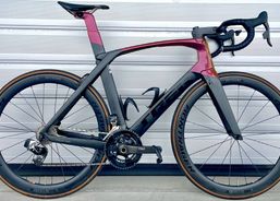 TREK MADONE SLR 9.9 Limited Carbon Rennvelo Sram Red eTAP | Vélos de course | Edel - Vélos de course | velomarkt.ch