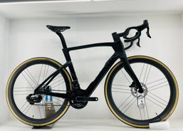 Pinarello Dogma F mod.2025, Gr.560 | Vélos de course | Edel - Vélos de course | velomarkt.ch