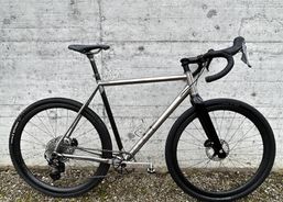 Curve Air Kev Titan Carbon | Rennvelos | Radquer / Cross / Gravel | velomarkt.ch