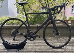 Cannondale SuperSix EVO Carbon Disc 105 – Size 56 | Rennvelos | Rennvelos bis CHF 2000 | velomarkt.ch