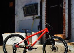 Commencal Absolut 4X — Custom Nostalgia Build | Diverse Velos | BMX / Trial | velomarkt.ch