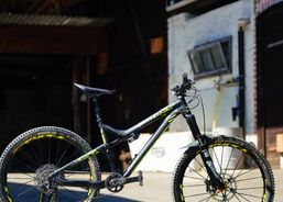Commencal Meta AM V4 World Cup — Size M | Mountainbikes | Freeride / All Mountain | velomarkt.ch