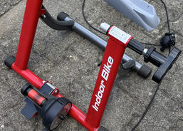 Indoor Trainer | Zubehör / Teile | Hometrainer | velomarkt.ch