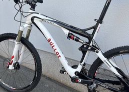 CARBON BIKE | Mountainbikes | CC Bikes vollgefedert | velomarkt.ch