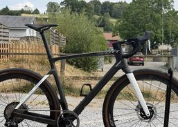 Gravel Bike Scott Addict Tuned | Rennvelos | Radquer / Cross / Gravel | velomarkt.ch