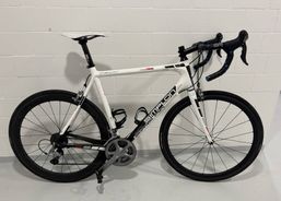 Simplon Provo 2 58' mit neuwertigen DT Swiss Rädern | Rennvelos | Edel - Rennvelos | velomarkt.ch