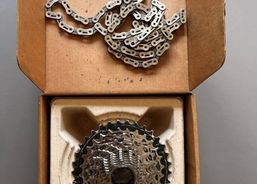 SRAM Force 10-33 Kassette und Flattop Kette | Zubehör / Teile | Rennvelo Parts | velomarkt.ch