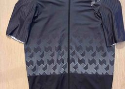 Assos Maglia Equipe RS S11 Stars Edition | Accessoires / pièces | Vêtements | velomarkt.ch