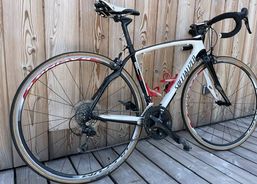 Specialized Roubaix carbone Taille 52 Shimano | Vélos de course | Vélos de course jusqu'à CHF 2000 | velomarkt.ch