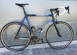 Colnago C40 - Campagnolo Record | Rennvelos | Rennvelos bis CHF 2000 | velomarkt.ch