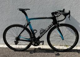 Pinarello Gan RS mit Campagnolo Record EPS 11s | Rennvelos | Edel - Rennvelos | velomarkt.ch