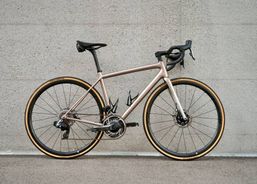 Specialized S-Works Aethos 54 | SRAM Red AXS | Alpinist CLX | Rennvelos | Edel - Rennvelos | velomarkt.ch