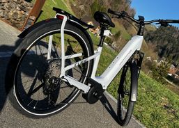 Cube Kathmandu Hybrid SLX 800 foggrey-grey Gr. 46cm und 50cm NEU | eBikes / Elektrovelos | eBikes bis 25 km/h | velomarkt.ch