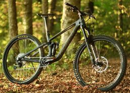 Norco Sight Carbon 29er | Mountainbikes | CC Bikes vollgefedert | velomarkt.ch