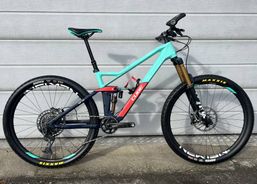 Cube STING WS 140 HPC SL 27.5 | Mountainbikes | CC Bikes full suspension | velomarkt.ch