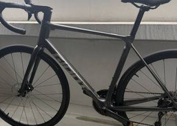 Giant TCR Advanced 2 KOM - Gr. M/L 177-187 Carbon - 1 Monat alt - Neuwertig mit Garantie | Rennvelos | Edel - Rennvelos | velomarkt.ch