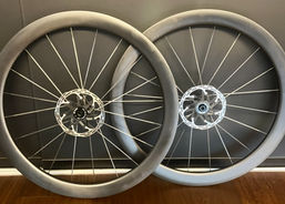 IKARUS High-End Carbon Laufradsatz 1140g | Zubehör / Teile | Radsätze Rennvelo | velomarkt.ch