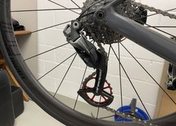 CeramicSpeed OSPW Schalträdchen-System - für Shimano Dura Ace/Ultegra (R9100/R8000) - in Rot. | Zubehör / Teile | Rennvelo Parts | velomarkt.ch