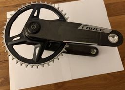 SRAM FORCE XPLR AXS Kurbelgarnitur | DUB Wide | 1x12/13-fach | E1 - 42 Zähne | Zubehör / Teile | Rennvelo Parts | velomarkt.ch