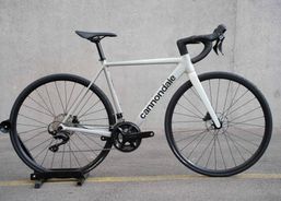 Cannondale Caad 14 3 | Rennvelos | Rennvelos bis CHF 2000 | velomarkt.ch