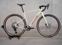 NEW Cannondale Topstone Carbon 3 | Rennvelos | Radquer / Cross / Gravel | velomarkt.ch