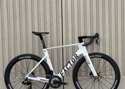 Factor Monza Force AXS 54 | Rennvelos | Edel - Rennvelos | velomarkt.ch