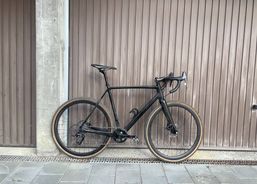 Carbon Gravelbike (Openmold frame) | Rennvelos | Radquer / Cross / Gravel | velomarkt.ch