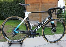 Factor ONE | Rennvelos | Edel - Rennvelos | velomarkt.ch