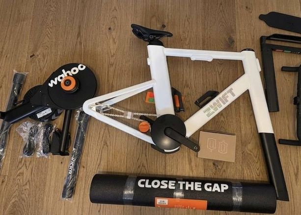 Zwift Ride + Wahoo Kickr Core Smart Trainer Bike, Heimtrainer kaufen in Brandenburg #1 | velomarkt.de
