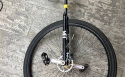 Einrad 36 Zoll QX Disc mit Touringgriff und Scheibenbremse kaufen in Wien #3 | velomarkt.at