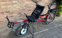 Hase Pino Tandem mit E-Antrieb, 2 Akkus & Spezialträger – top Zustand, sofort fahrbereit | Hasebike Pino Tandem mit Protanium-Nabenmotor | velomarkt.de