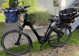 E Bike mit Zubehör - neuwertig | Citybikes / Tourbike | Stadtrad | velomarkt.de