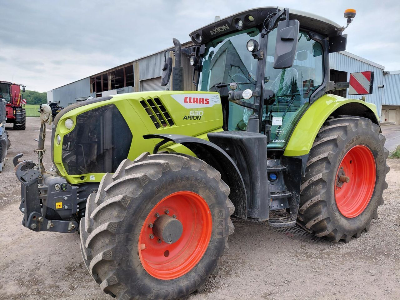 Claas Arion 630 CMATIC Trattore 123.000 €