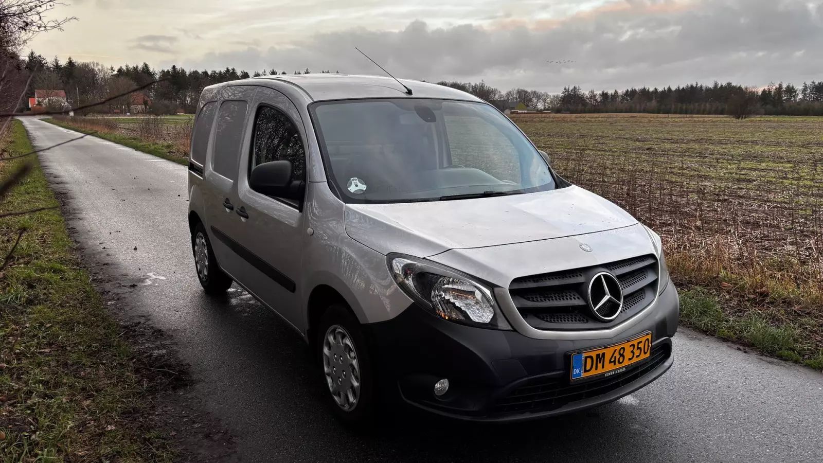 Mercedes-Benz citan 109 cdi cdi 109 Motor vehicle €6,692