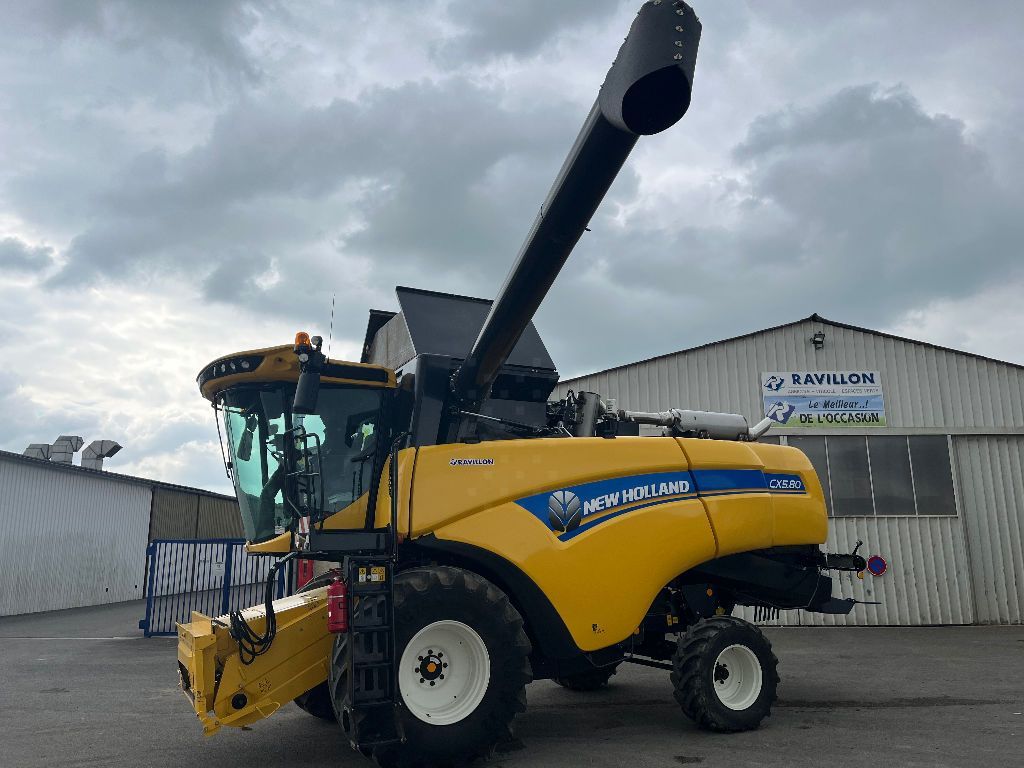 New Holland CX 5.80 Kombájn