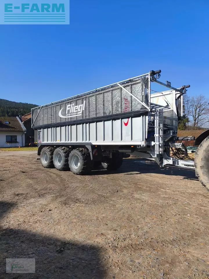 Fliegl gigant asw 391 Transporte de forraje 97.357 €
