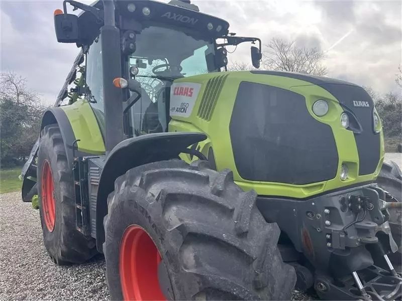 E-FARM: Claas Axion 850 CMATIC - Tractor - id FALFQHM - €70,366 - Year of construction: 2015 - Engine hours: 6,100,Engine power (HP): 254,Denmark