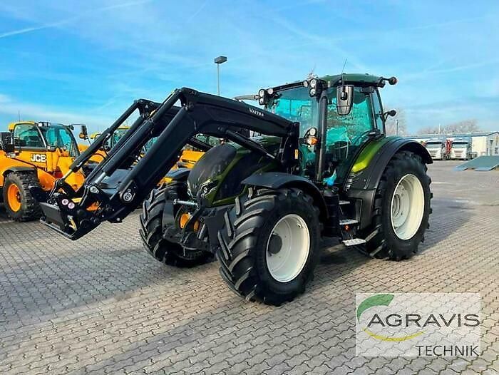 E-FARM: Valtra N155 Active - Trattore - id HFUAZRE - 110.900 € - Anno di costruzione: 2024 - Ore: 322,Potenza del motore: 155,Germania