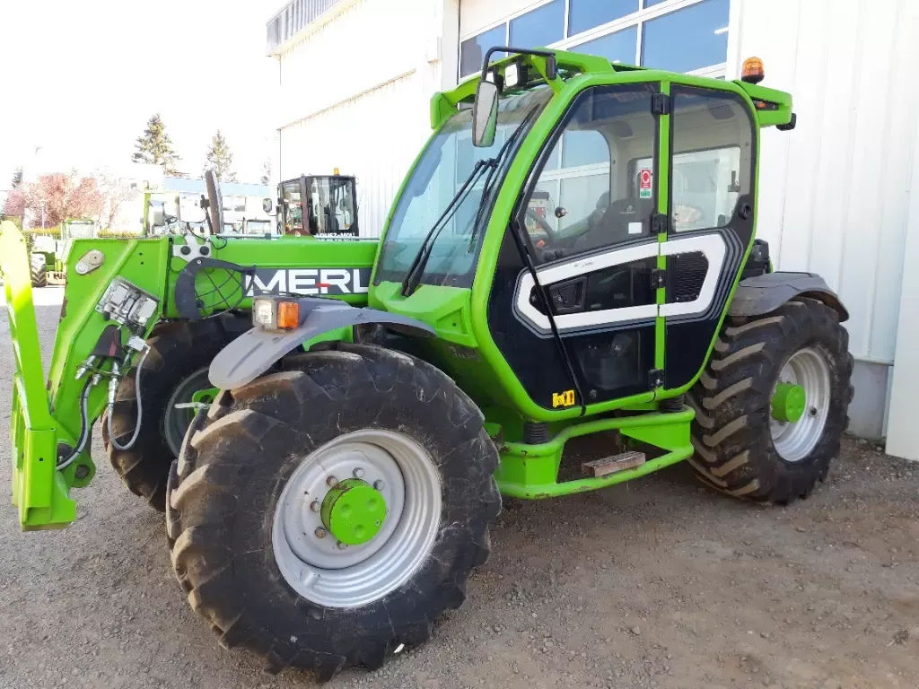 E-FARM: Merlo tf 35.7 cs - 140 - Telehandler - id CMIV4XA - €72,000 - Year of construction: 2022 - Engine power (HP): 140,France