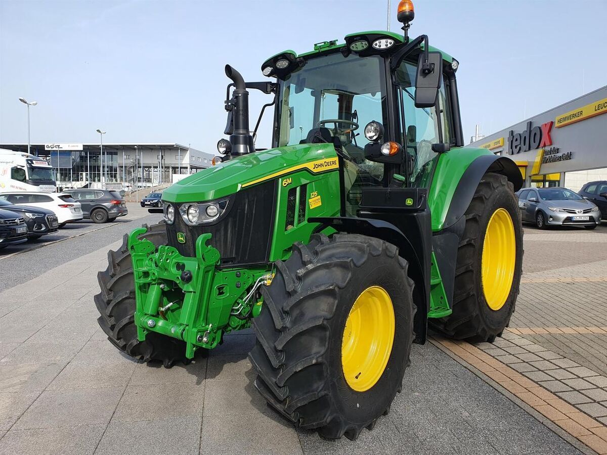 John Deere 6M 125 Tractor