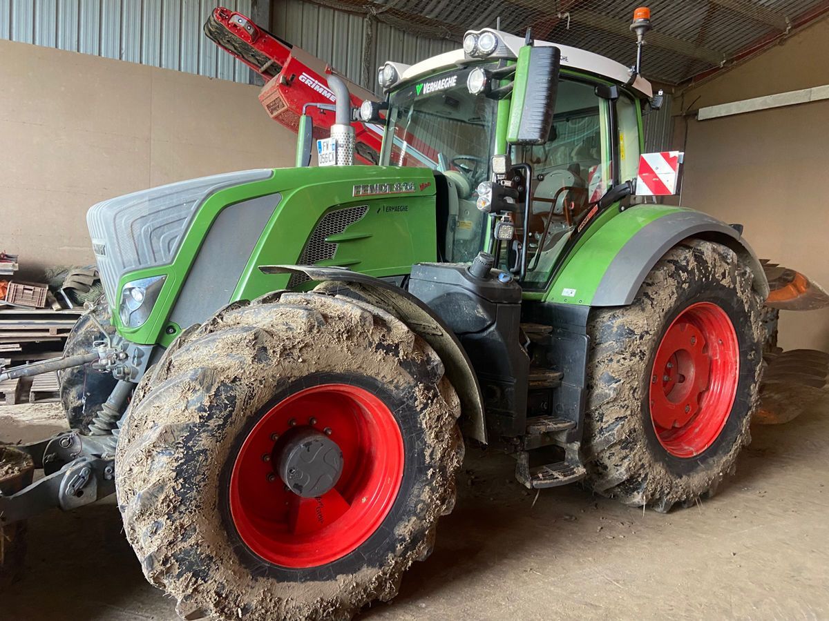 E-FARM: Fendt 826 Vario ProfiPlus - Traktor - id 3I14BYT - Baujahr: 2020 - Abgelesene Motorstunden: 2.500,Motorleistung (PS): 230,Frankreich