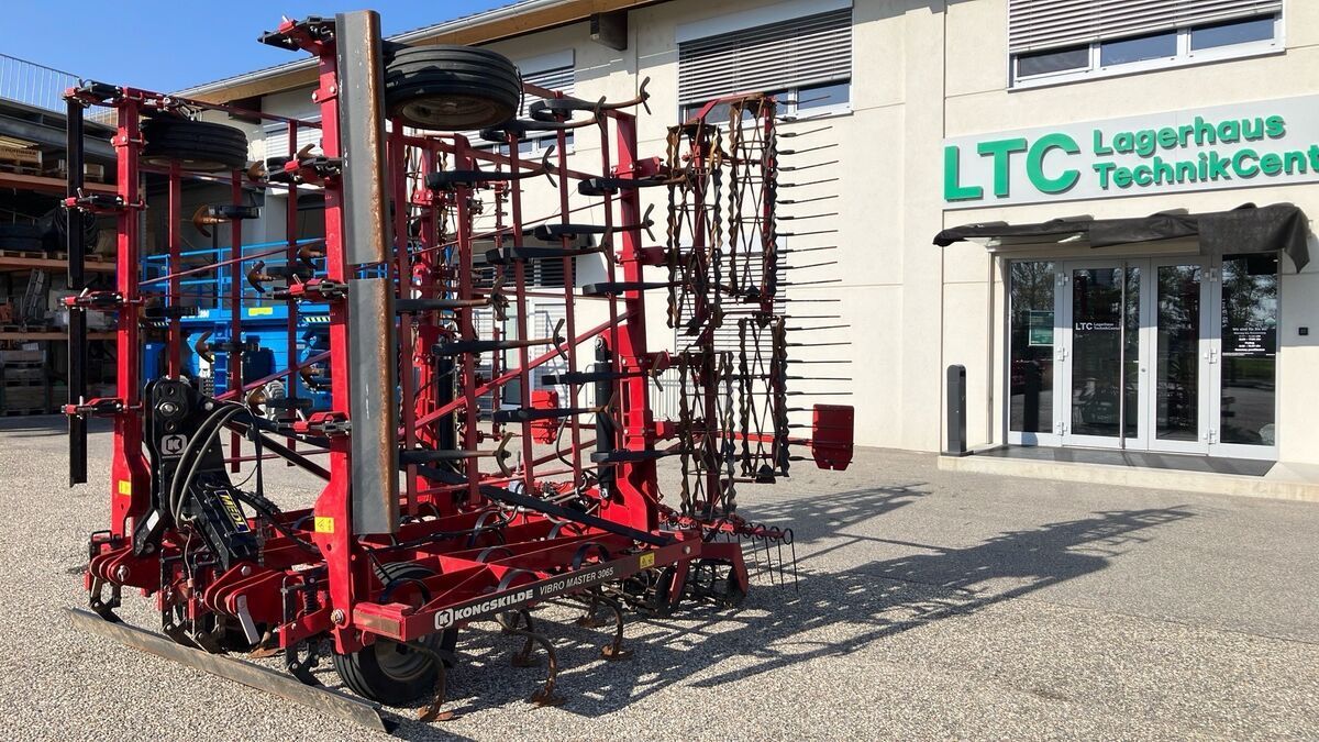 E-FARM: KONGSKILDE Vibromaster 3065 - Saatbett Kombination - id PIFPMBY - 18.167 € - Baujahr: 2019 - Österreich