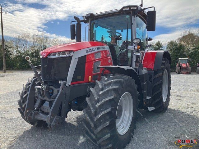 E-FARM: Massey Ferguson 8S.205 Exclusive - Tractor - id 6SMNLVL - €114,800 - Year of construction: 2021 - Engine hours: 2,121,Engine power (HP): 205,France