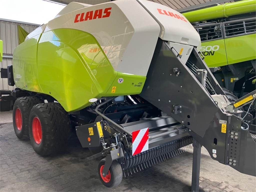 E-FARM: Claas Quadrant 5300 FC - Baler - id JGWWGIM - €159,994 - Year of construction: 2023 - Germany