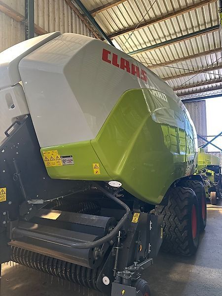 E-FARM: Claas Quadrant 5200 FC - Presse à balles - id JPJJ9CT - 125 000 € - Année: 2020 - Allemagne
