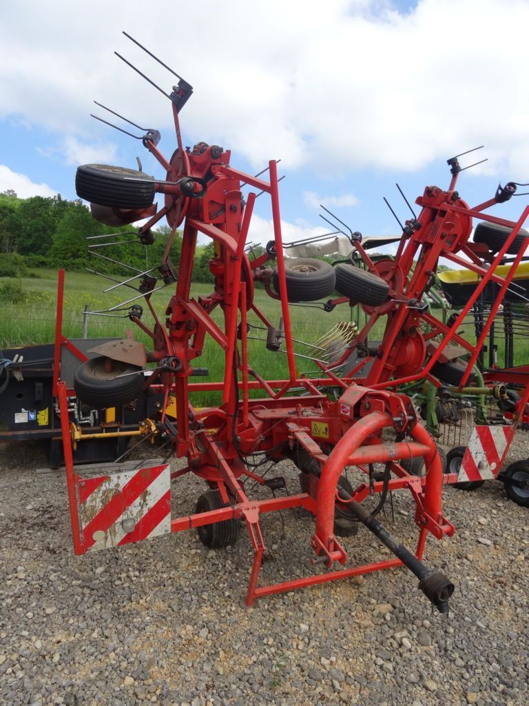 Kuhn GF 7601 MH Faneuse 8 800 €