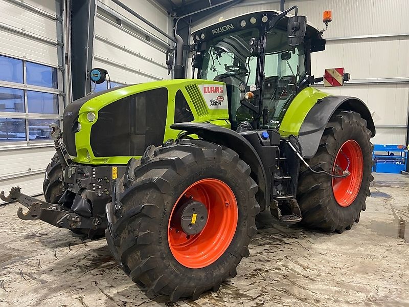 Claas Axion 950 CMATIC CEBIS tractor €89,000